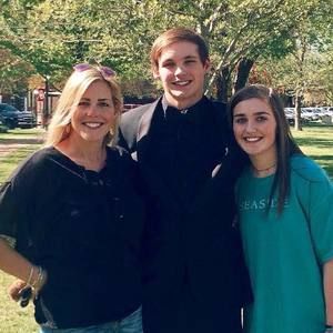 Meet your Posher, Kristan